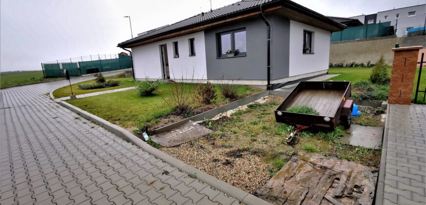PRODÁNO RD 4+kk 100m2, Vochov