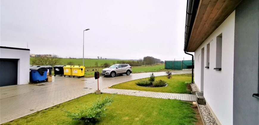 PRODÁNO RD 4+kk 100m2, Vochov