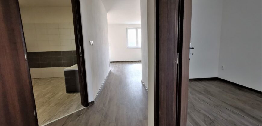 PRONAJATO – Pronájem bytu 4+kk 82 m² Vochov, okres Plzeň-sever