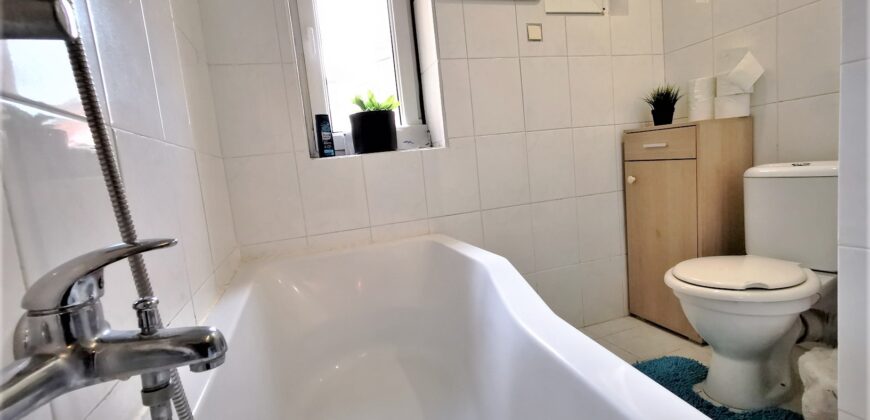 PRONAJATO- Pronájem bytu 1+1 42 m² Lipová, Plzeň – Severní Předměstí