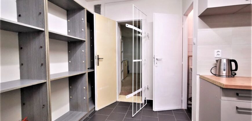 PRODEJ – nebytový prostor 48 m² Babinská, Plasy