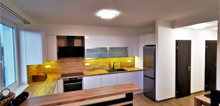 PRONAJATO-Pronájem bytu 4+kk 81 m² Vochov, okres Plzeň-sever
