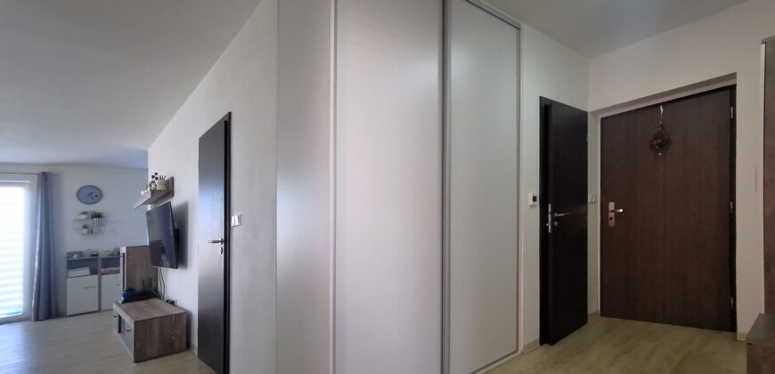 PRODÁNO- Prodej bytu 4+kk 84 m² Vochov, okres Plzeň-sever