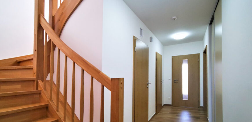 Prodej rodinného domu 127 m², pozemek 1 050 m² V Cihelně, Vejprnice