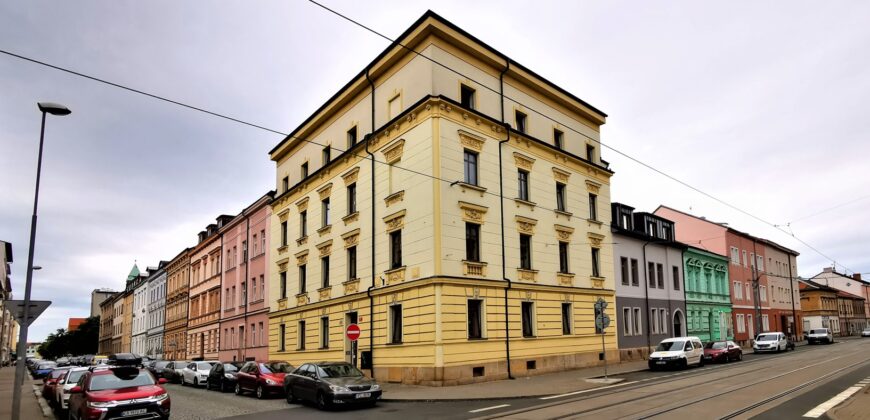 Prodej bytu 4+kk 85 m² (Mezonet) Houškova, Plzeň – Východní Předměstí