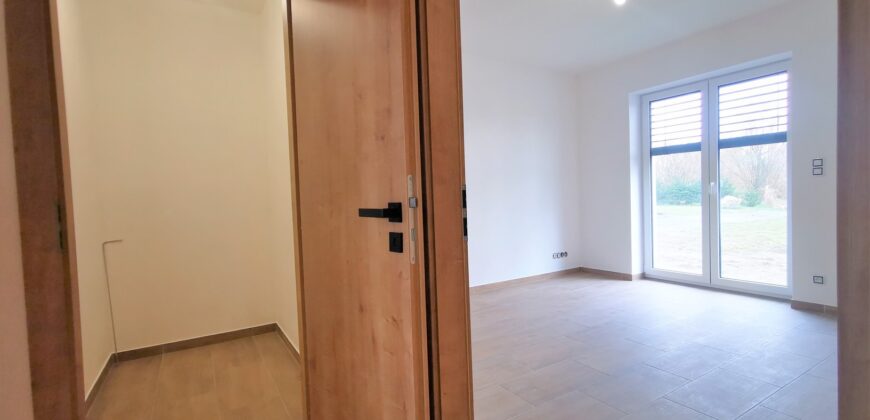 PRODÁNO  – Prodej rodinného domu 100 m², pozemek 725 m² Nad Vlkýšem, Plzeň