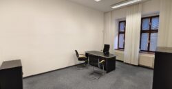Pronájem kanceláře 45 m² Na Roudné, Plzeň – Severní Předměstí 13 000 Kč/měsíc (289 Kč/m²)